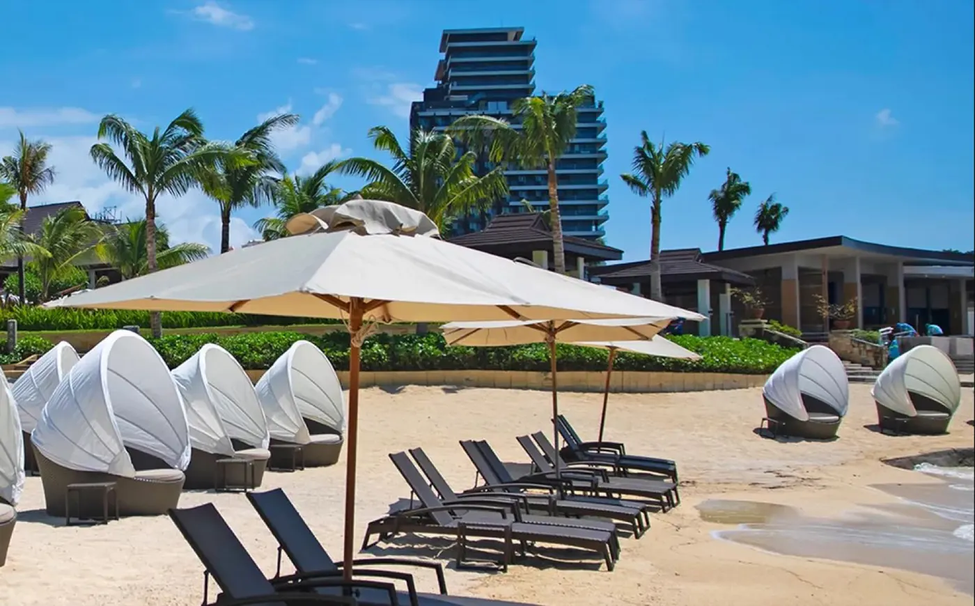Beachfront resort at Crimson Mactan, Cebu